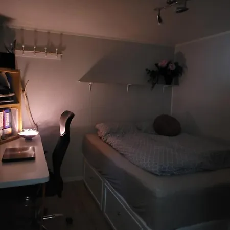 Hus Med Bil I Lofoten Ferienhaus *