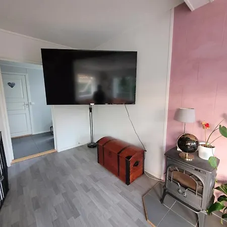 Hus Med Bil I Lofoten Ferienhaus Leknes