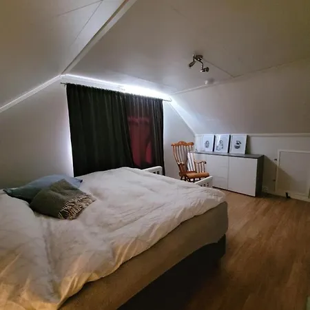 Hus Med Bil I Lofoten * Leknes